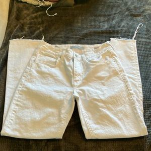 Mavi Kathleen white slim boyfriend jeans size 26/28 work frayed cuffs